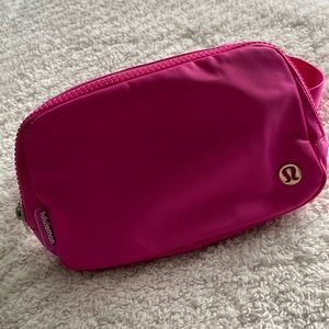 Sonic Pink Lululemon Belt Bag